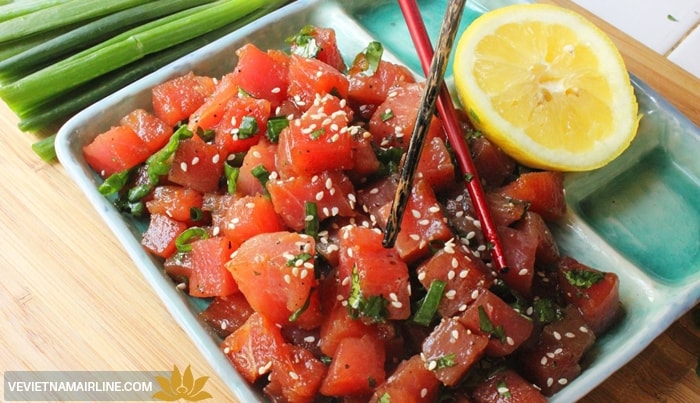 Ahi poke Hawaii